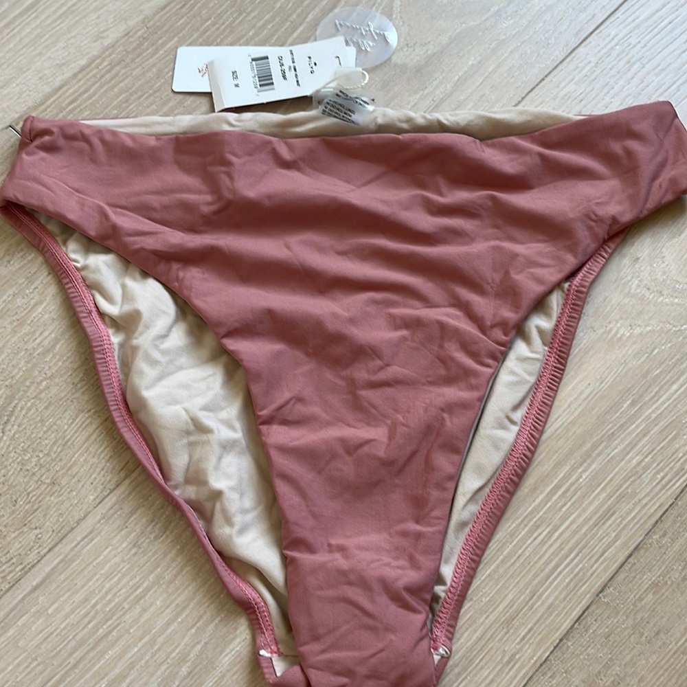 High waisted bottom